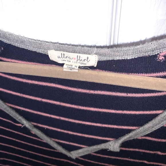 Quarter Sleeve Tee - Picture 2 of 3